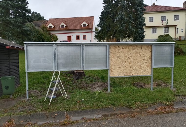 Informační vývěska